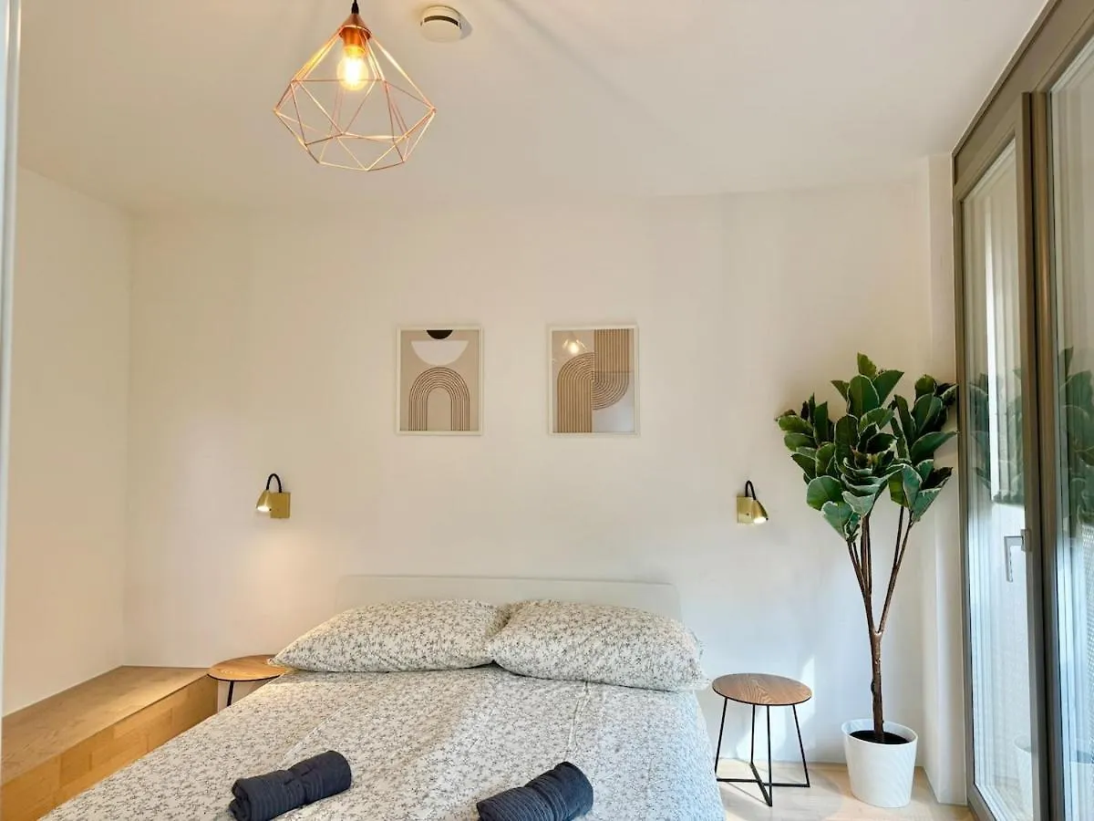 90 M2 Stylish Apartment With Free Parking Vienna