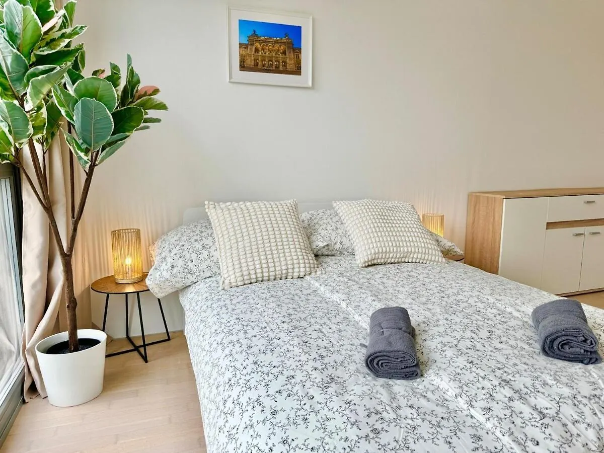 90 M2 Stylish Apartment With Free Parking Vienna Austria