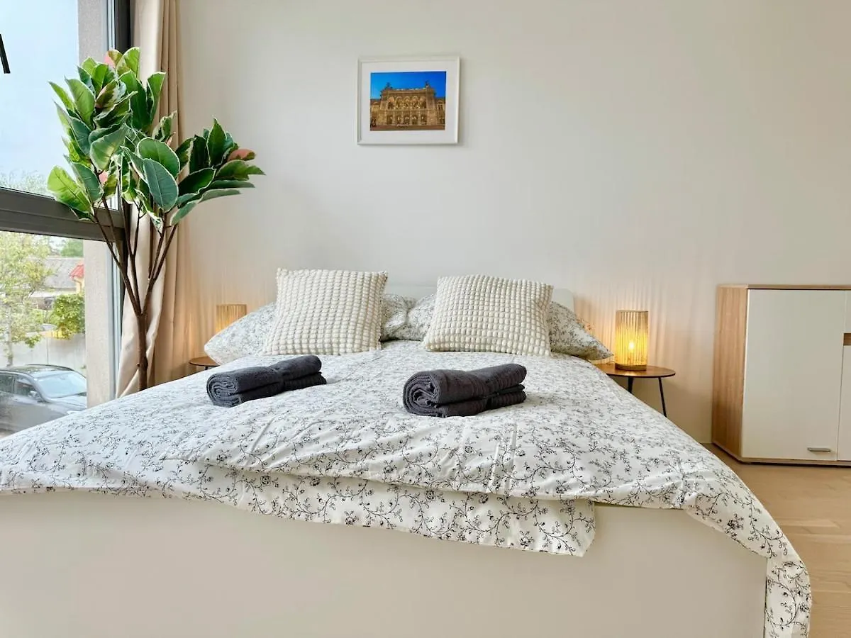 90 M2 Stylish Apartment With Free Parking Vienna